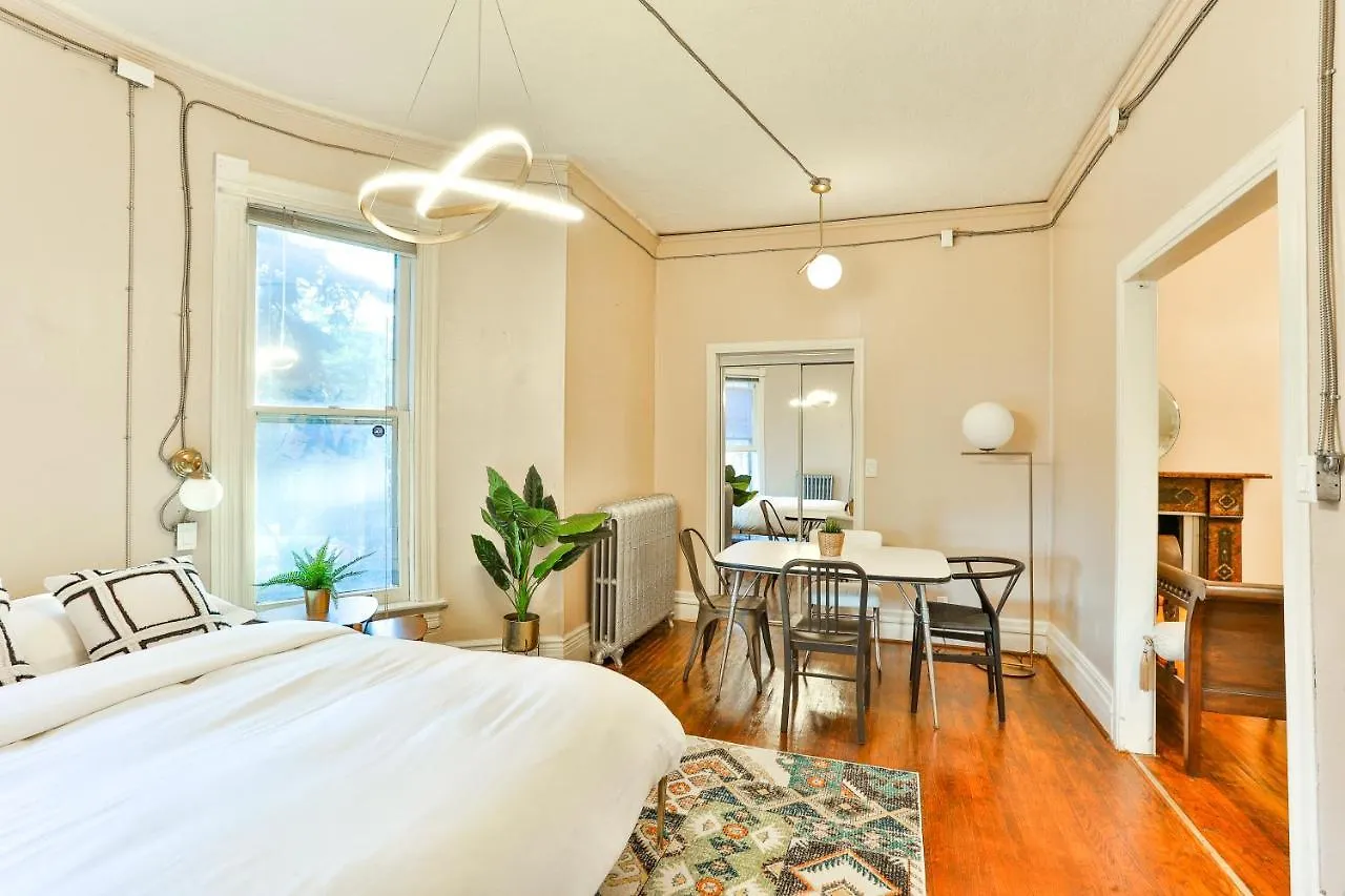 Zenboutique - Victorian Mansion Aparthotel Toronto